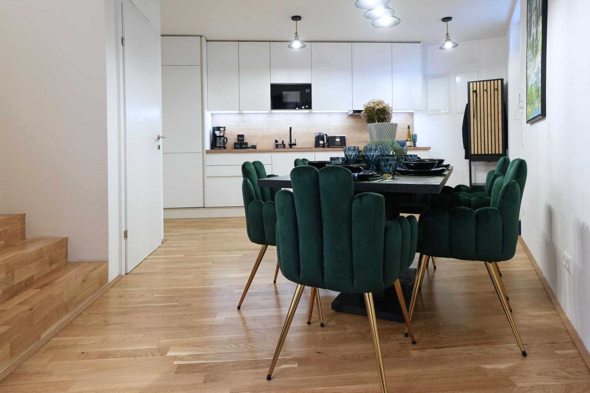 Apartment In Style At Carl's Design Residences - Modern Design Meets Comfort L Parking & Perfect Connection To Center