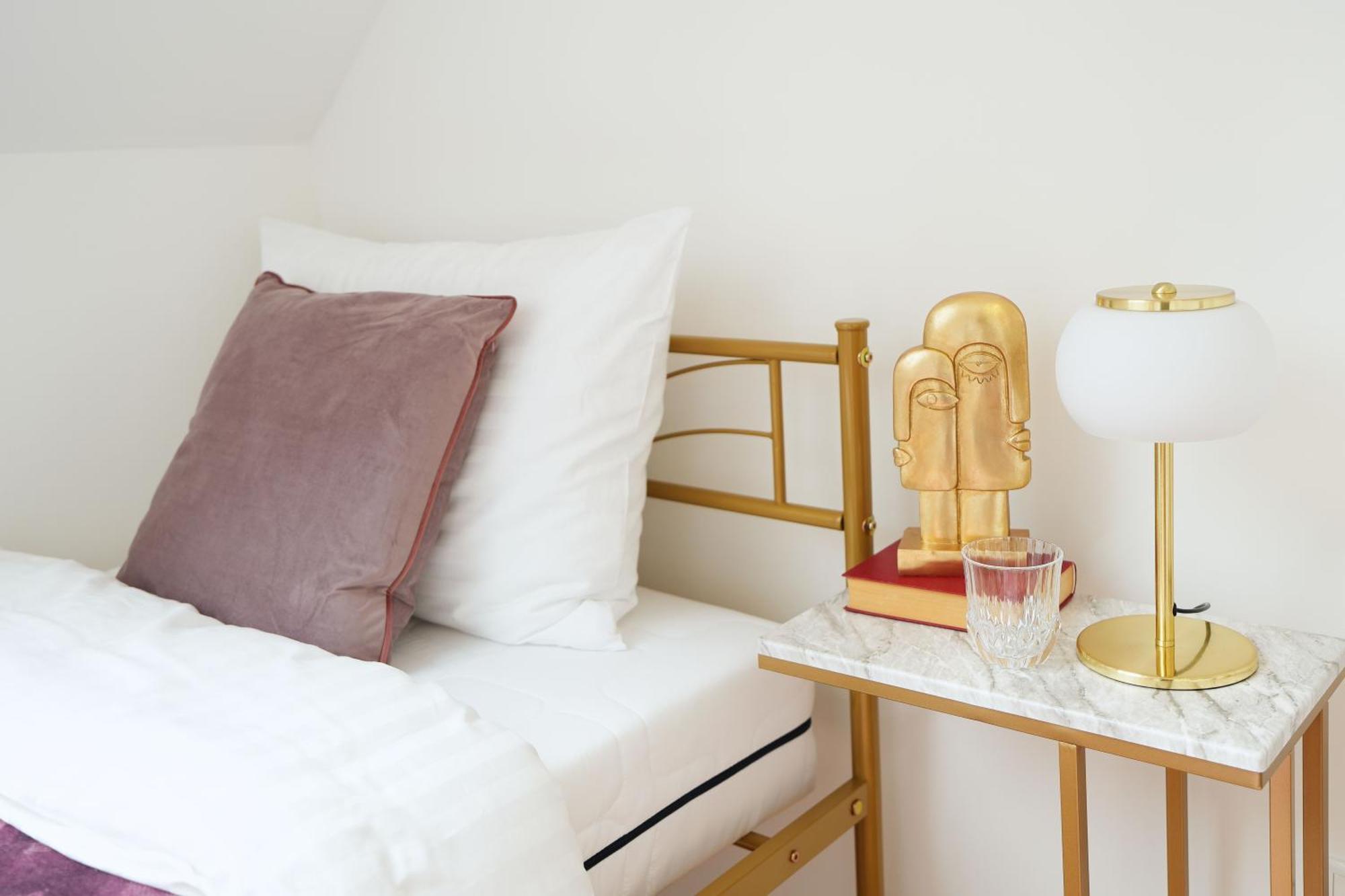Apartment In Style At Carl's Design Residences - Modern Design Meets Comfort L Parking & Perfect Connection To Center